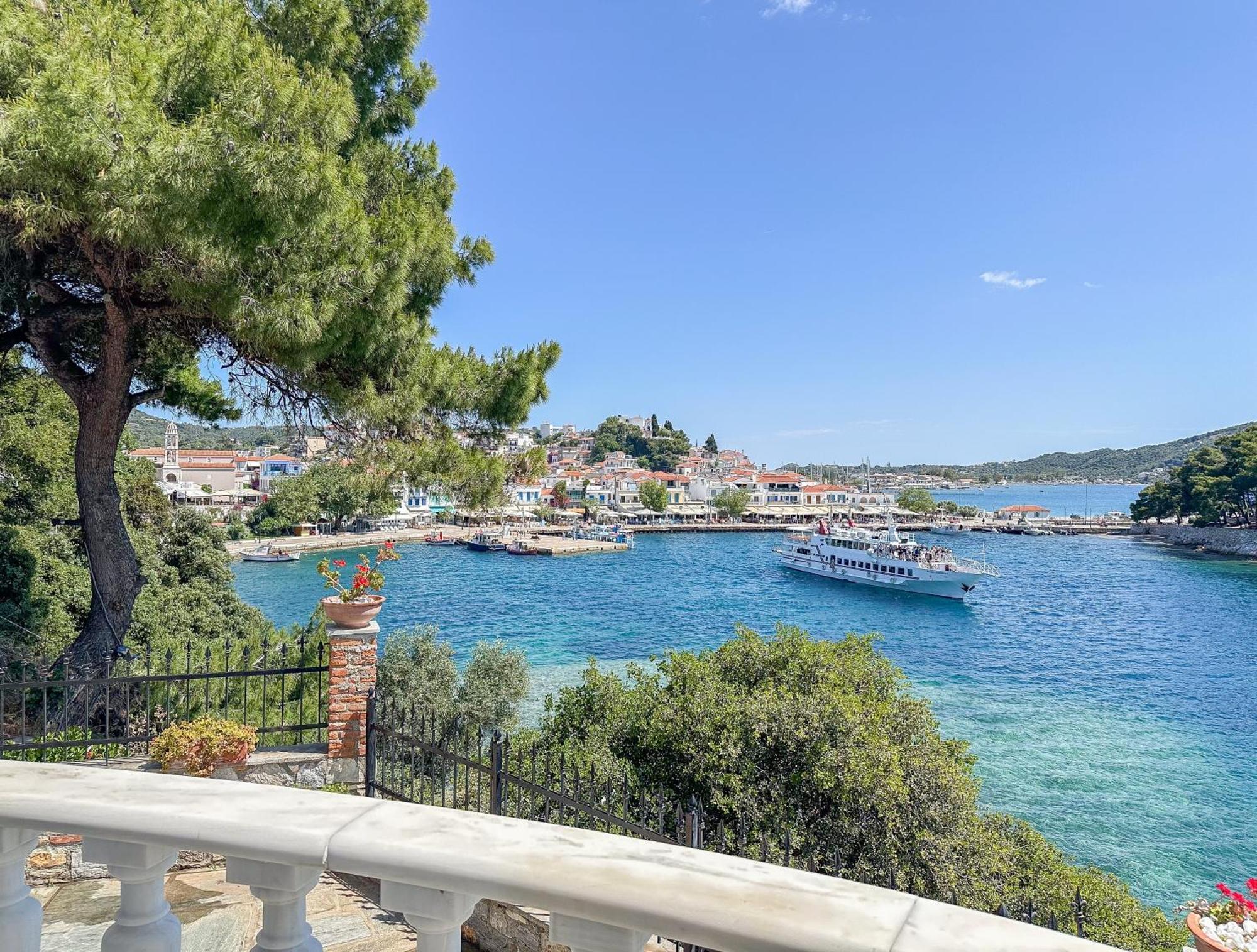 Hotel Ourania'S Mansion Città di Skiathos Esterno foto