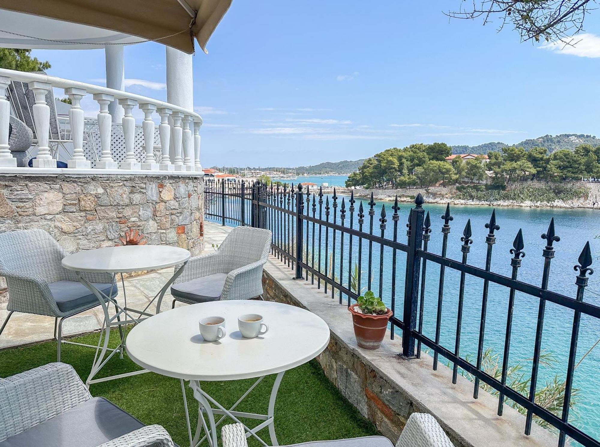 Hotel Ourania'S Mansion Città di Skiathos Esterno foto