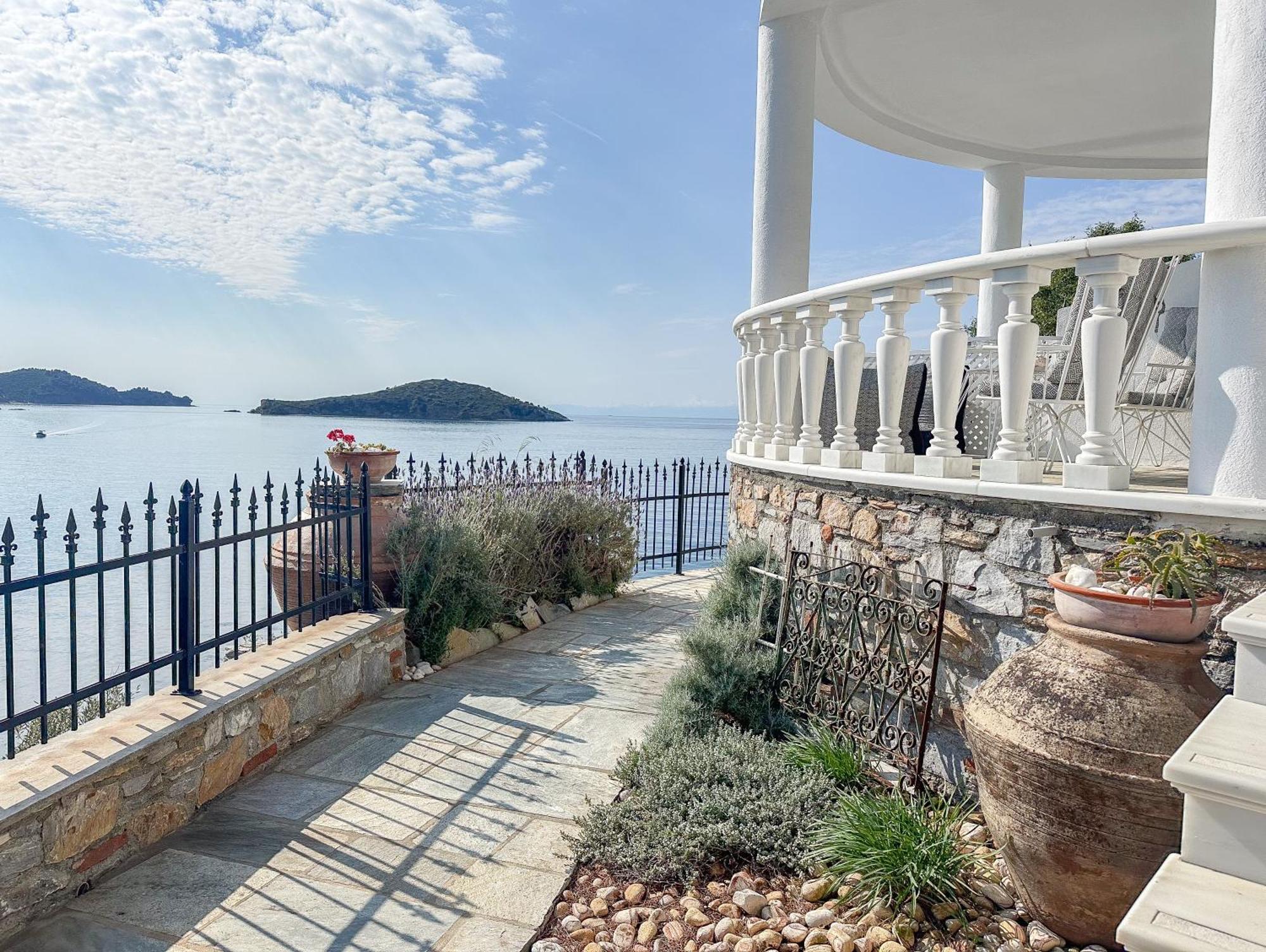 Hotel Ourania'S Mansion Città di Skiathos Esterno foto